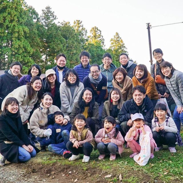 .
今年も残すところあとわずかとなりました。
今年はますます多くの方々に支えられて、昨年にも増して実りのある一年となりました。
この場をお借りしまして、皆さまに感謝申し上げます。
どうもありがとうございました！！
.
今年の締めくくりとなる記事「【2021年末のごあいさつ】2021年にスタートした当社の取り組み10選」を公開しました！
.
ぜひ&nbsp;https://www.instagram.com/harch_inc/&nbsp;のプロフィールのサイトからご覧ください！
#ハーチ株式会社 #サステナビリティ #寄付プロジェクト #横浜市 #CircularEconomy #サーキュラーエコノミー学習プログラム #循環型経済 #カーボン・ニュートラル #カーボンオフセット #UUFund #SBT #SBTi #再エネ100宣言REAction